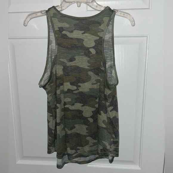 So Tank Tops - Picture 4 of 6